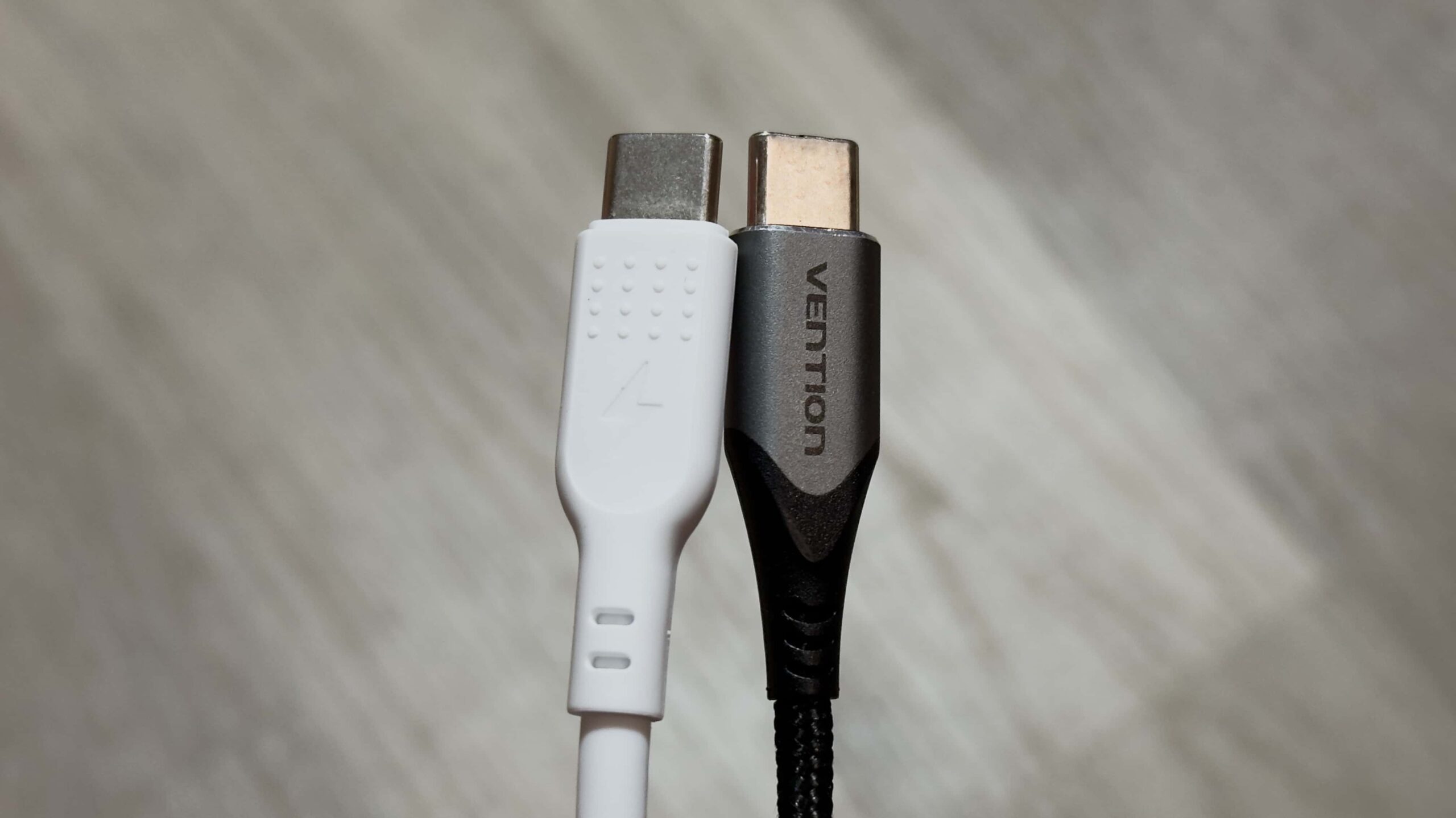 Test UCB-C kabel AlzaPower Vention