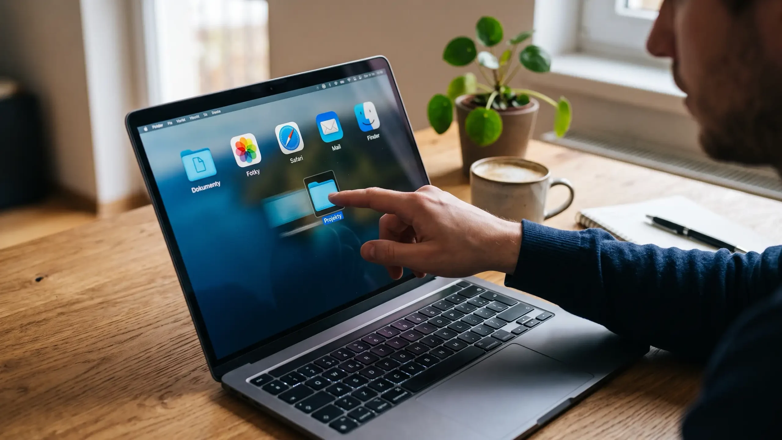 MacBook Ultra